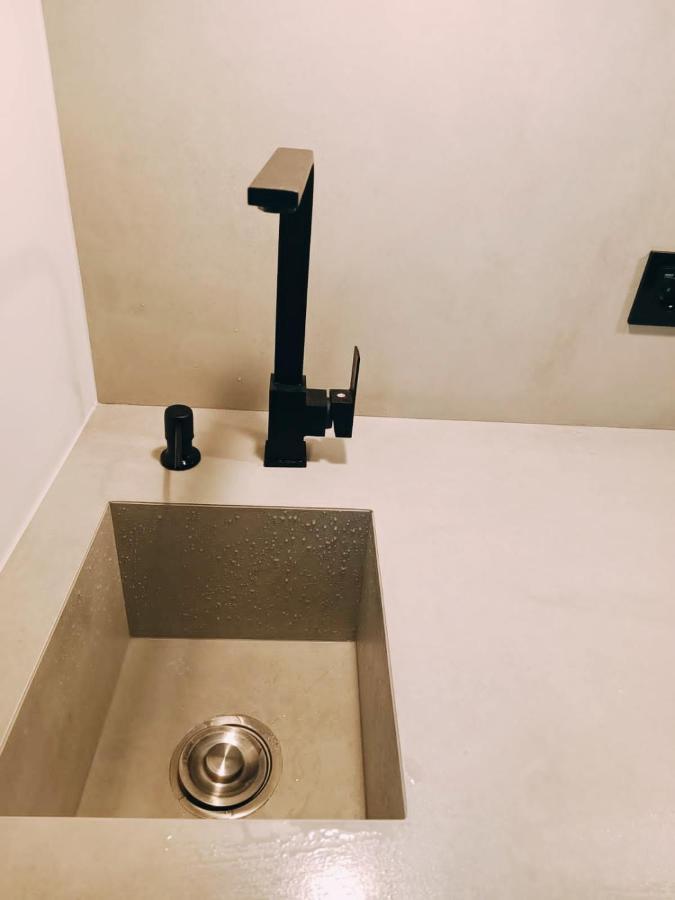 P Faliro Riviera Suite 雅典 外观 照片