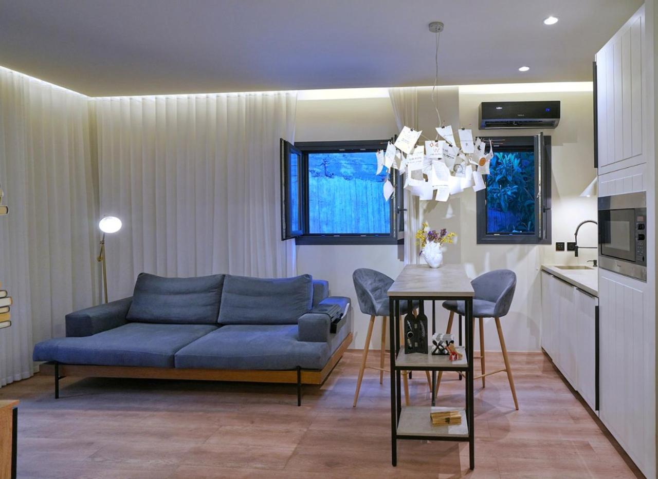 P Faliro Riviera Suite 雅典 外观 照片