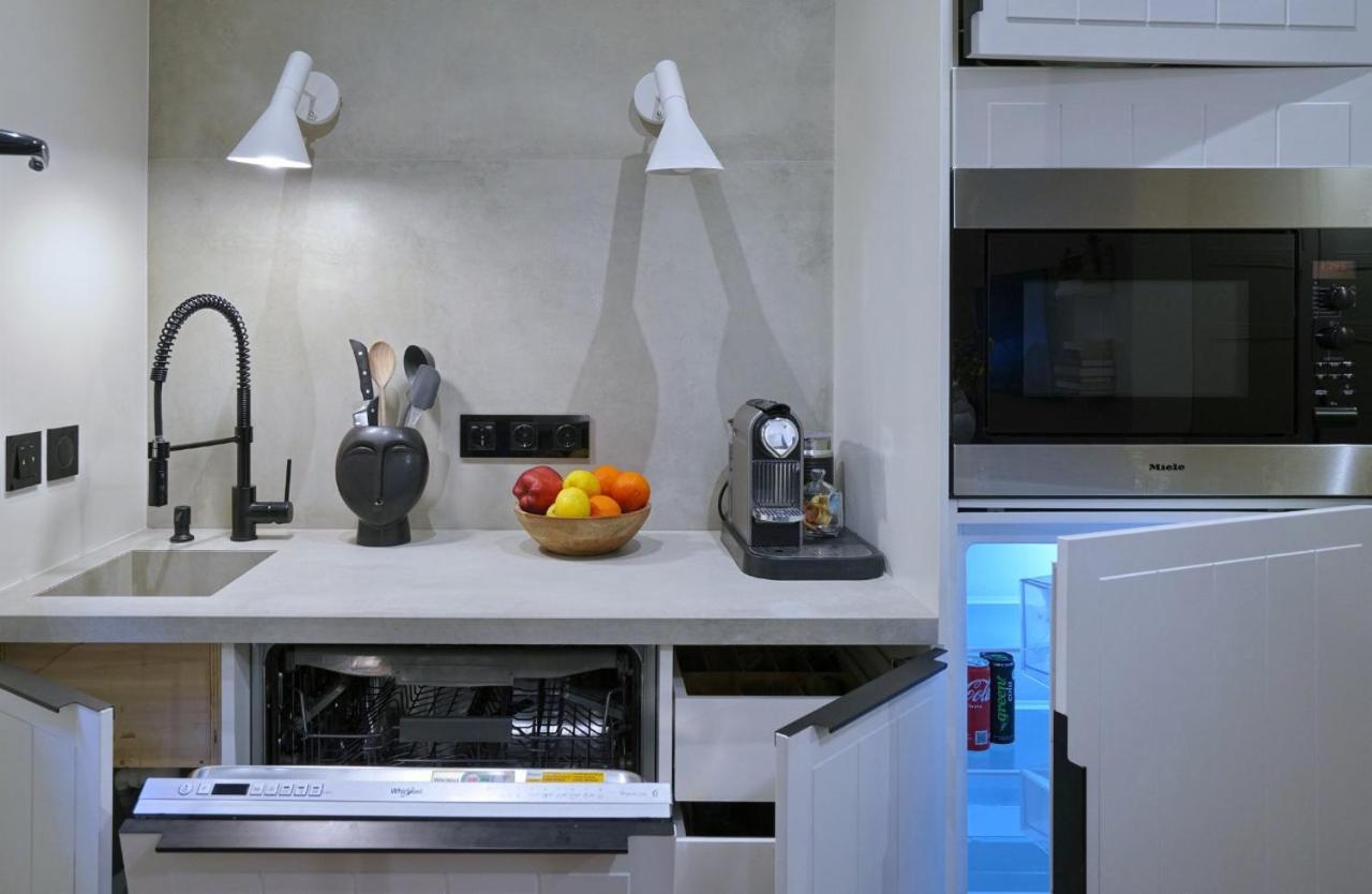 P Faliro Riviera Suite 雅典 外观 照片
