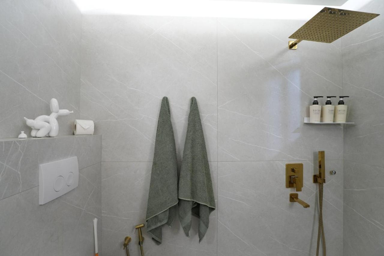 P Faliro Riviera Suite 雅典 外观 照片